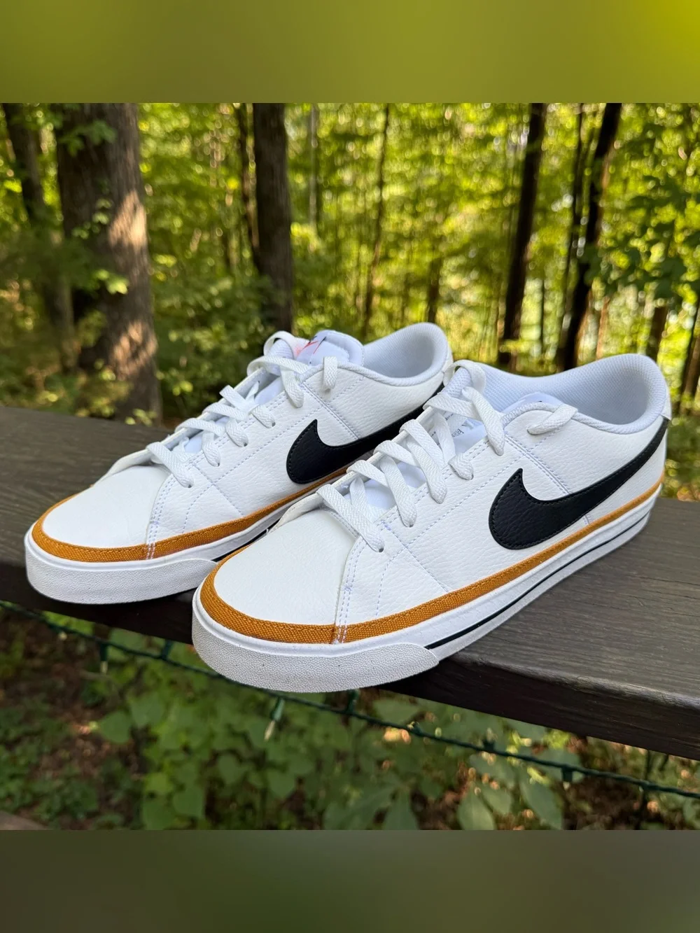 Nike Court Legacy Men’s Low Top Lace-Up Sneakers White/Black/Gold DH3162-100